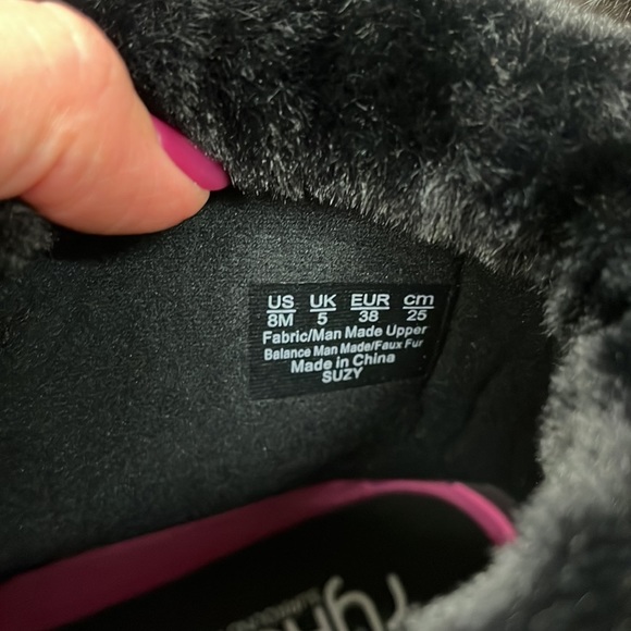 Ryka Suzy Black Camo Water Repellent Boots 8 - Picture 6 of 7